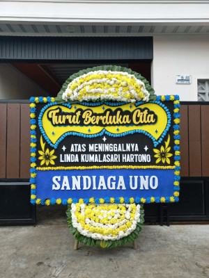 Papan Bunga Duka di Karangbinangun